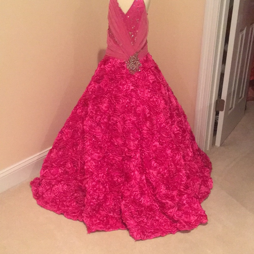 Pageant dress